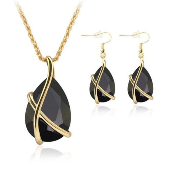 Jewelry - 3 for$20  FASHION COSTUME NECKLACE/ EARRINGS SET